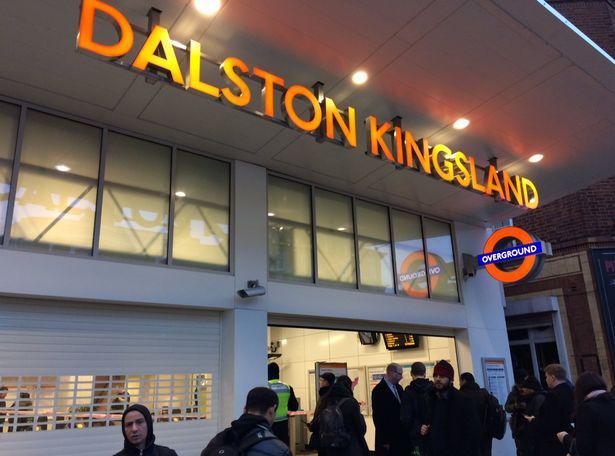 Dalston-Kingsland-evacuation