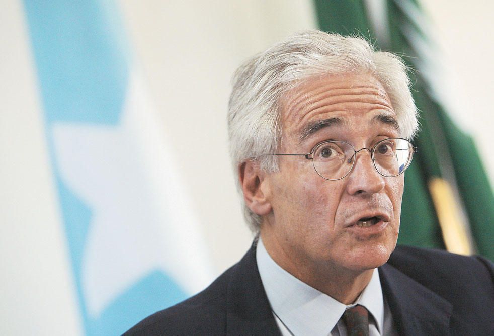 Ο «σκοτεινός» διπλωμάτης στο εδώλιο - Mononews.gr