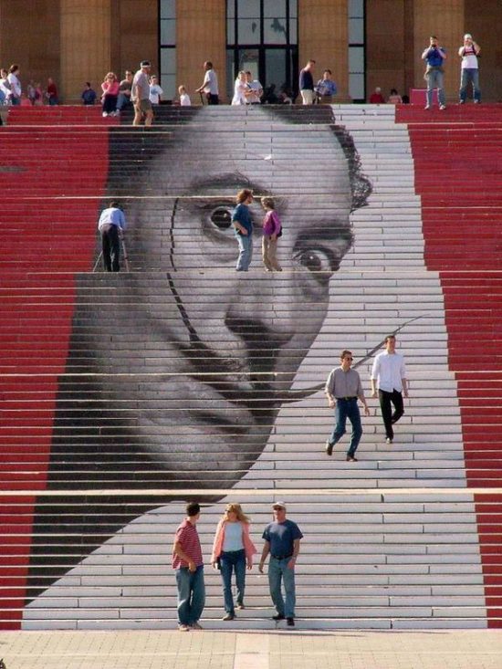 Όταν τα σκαλοπάτια μεταμορφώνονται σε έργα τέχνης