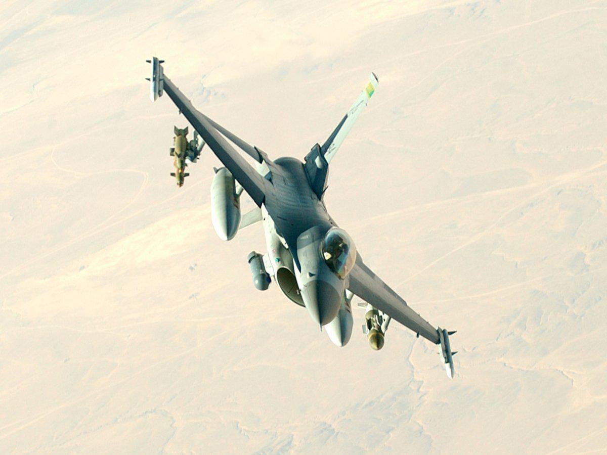 F-16