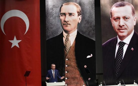 Γιατί ο Erdogan μοιάζει με τον Ataturk