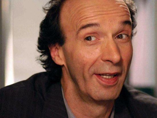 Η ζωή είναι (ακόμα) ωραία με τον Roberto Benigni! 10 λόγοι να το πιστέψεις