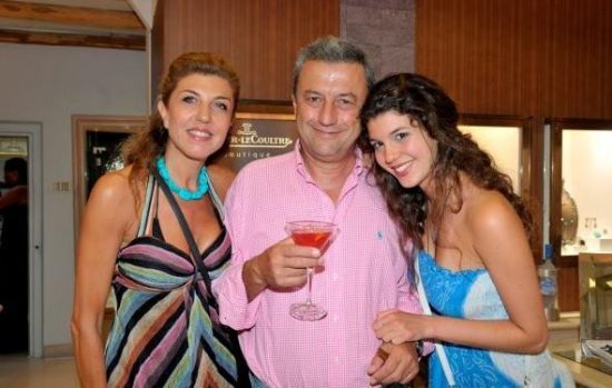 Γιώργος Κούμπας: Σε πλειστηριασμό σήμερα 4 σπίτια του στο Παλαιό Ψυχικό