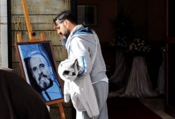 Συγκλόνισε το τελευταίο αντίο του συντρόφου του Χατζησάββα