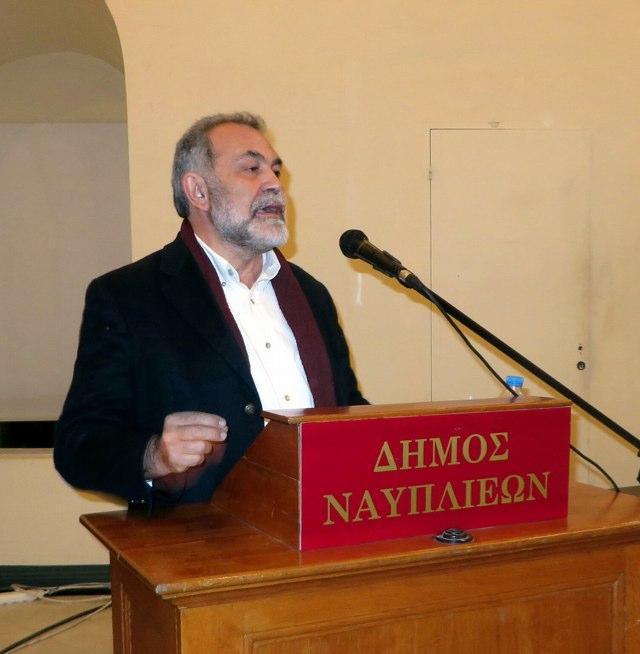 Zώης Πεπές. Ετών 65. Σύμβουλος Εθνική Τράπεζα