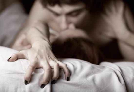 Υψηλή αρτηριακή πίεση: Εξίσου αποτελεσματικό με κοινά φάρμακα το «καλό» σεξ