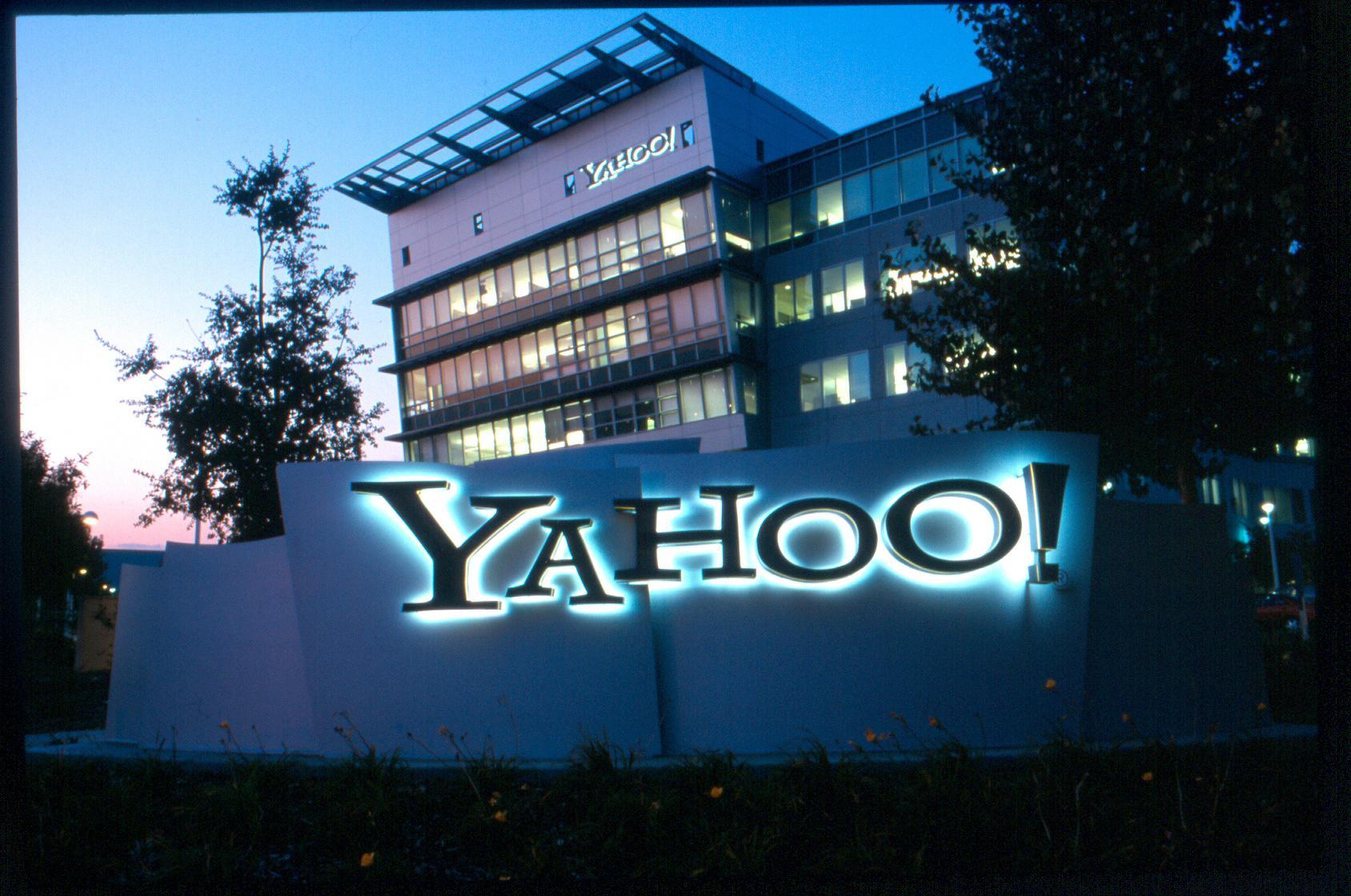 Η Yahoo ενημερώνει τους ελληνικούς λογαριασμούς που χακαρίστηκαν