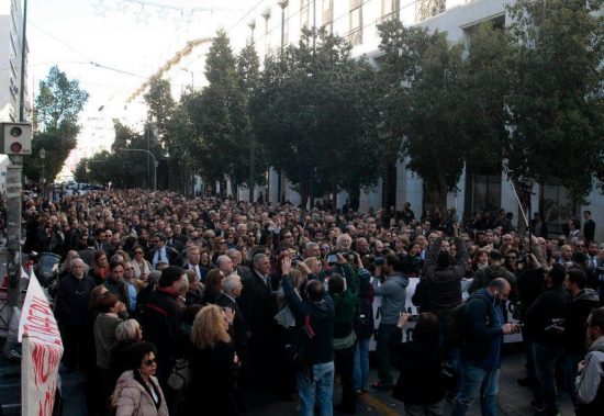 Αγώνας διαρκείας για ελ. επαγγελματίες, δικηγόρους, γιατρούς, μηχανικούς και αγρότες