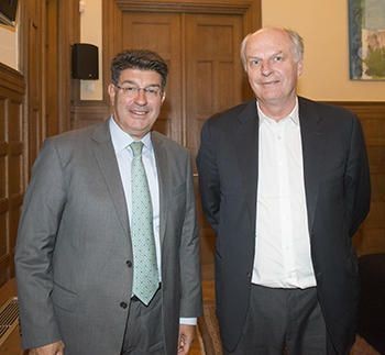 Ο πρόεδρος του ΣΕΒ, Θ.Φέσσας με τον επικεφαλής της πολυεθνικής εταιρίας Eldorado Gold, Paul Wright 