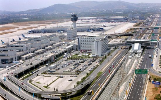 Κλειστό το αεροδρόμιο της Βασιλείας, λόγω συντριβής μικρού αεροσκάφους