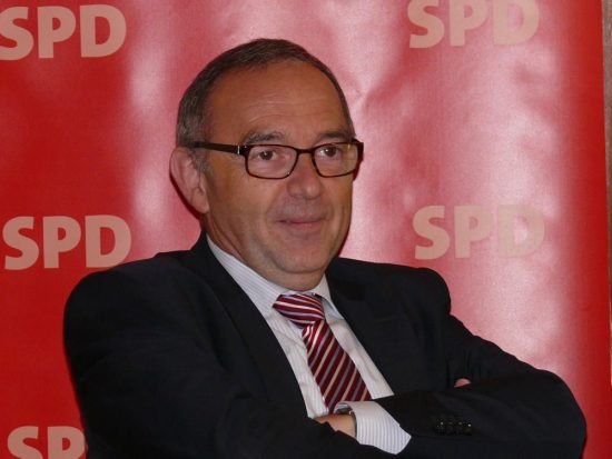 Borjans: Ήθελα να δώσω την λίστα της UBS σε υφυπουργό της κυβέρνησης Σαμαρά