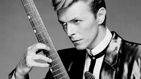 Έφυγε από τη ζωή ο θρύλος της μουσικής David Bowie