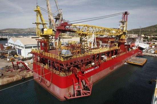 Το γεωτρύπανο Fugro Synergy στον Κορινθιακό για έρευνες