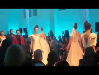 Ντύθηκε νυφούλα η Ραχήλ Μακρή (video)