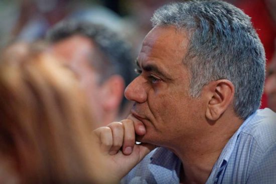 Ο Σκουρλέτης παρουσίασε στους συμβασιούχους την νομοθετική ρύθμιση για την καθαριότητα