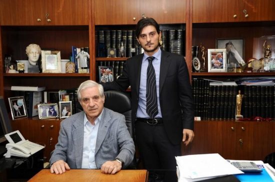 Ο Αλέξης Τσίπρας αποχαιρετά τον Παύλο Γιαννακόπουλο
