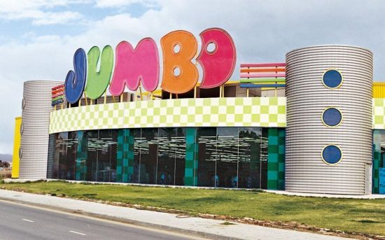 «Εισβολή» στο Jumbo Παγκρατίου (video)