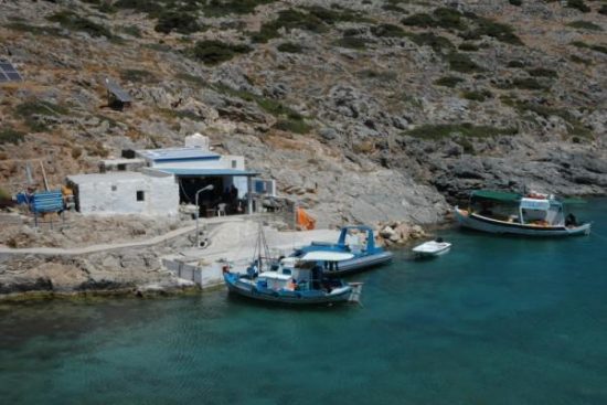 Θρίλερ σε εξέλιξη στην Κίναρο: Αγνοείται η μοναδική κάτοικος του νησιού