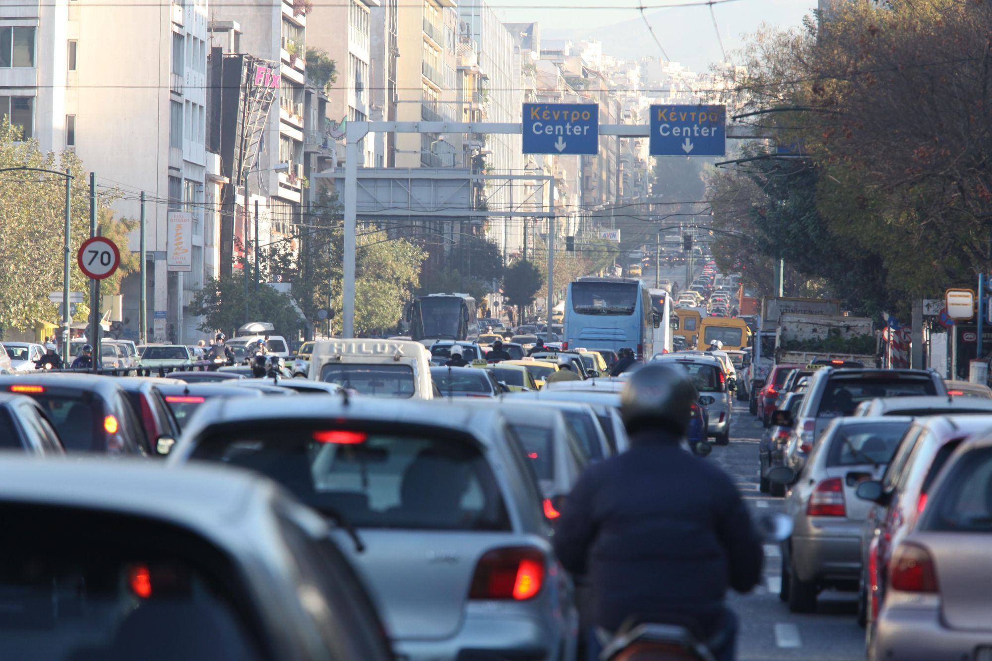 Κυκλοφοριακό κομφούζιο: Σε ποιους δρόμους θα συναντήσετε αυξημένη κίνηση (πίνακας)