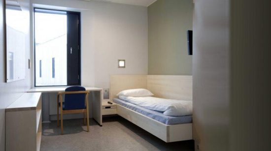 «Ερωτική φωλιά» για κρατούμενους και κρατούμενες-Δημιουργία παιδικού δωματίου στις φυλακές