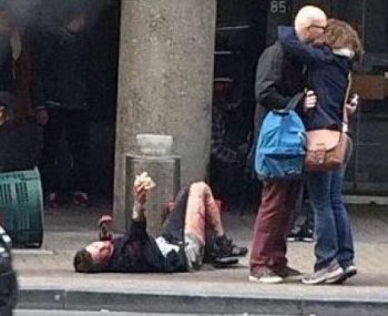 Δείτε την φωτογραφία από τις Βρυξέλλες που προκάλεσε αίσθηση κι έγινε viral (pic)