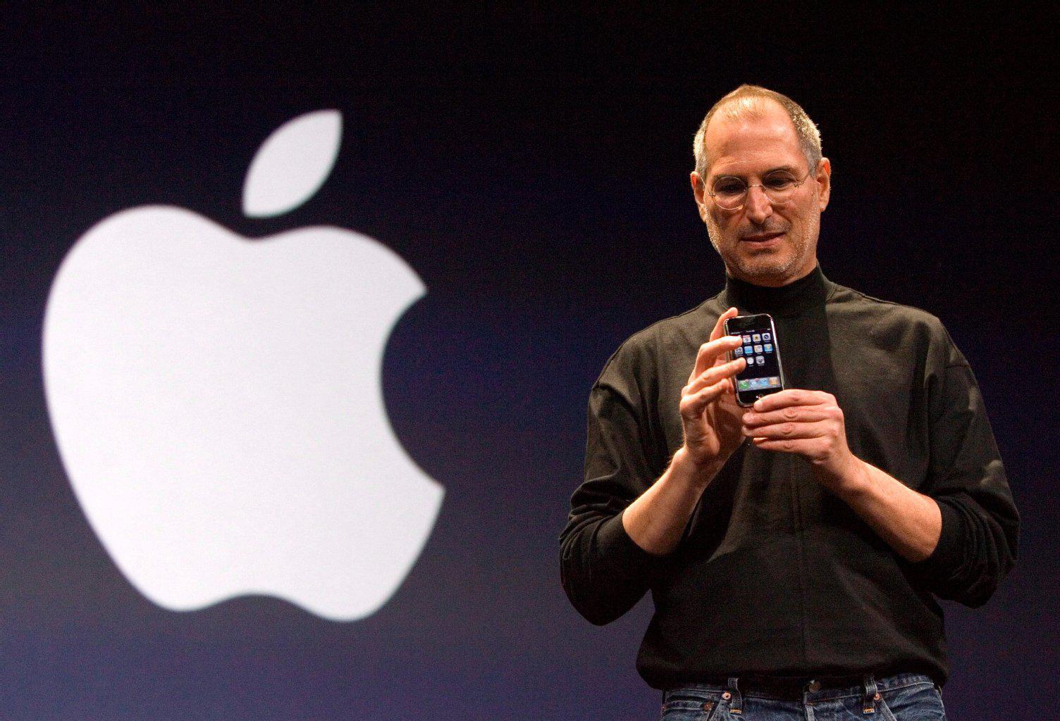 Mια περίεργη τακτική: Όταν ο Steve Jobs… κατέβαζε ιδέες