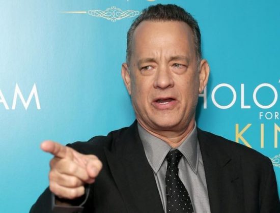 Καυστικός ο T. Hanks: Ο Trump θα γίνει πρόεδρος όταν θα έλθουν διαστημόπλοια  με δεινόσαυρους