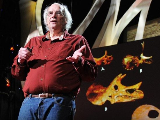 Jack Horner: Χτίζοντας έναν δεινόσαυρο από κοτόπουλο (Video)