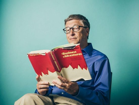 Bill Gates: Όποιος μπορέσει να διαβάσει αυτό τo βιβλίο ας μου στείλει βιογραφικό