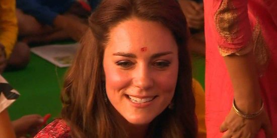 Η αποστομωτική απάντηση ενός Ινδού στην Kate Middleton και στον πρίγκιπα William (Video)
