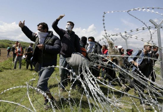 Πώς τα Σκόπια μας εξέθεσαν διεθνώς. Και τώρα τι;