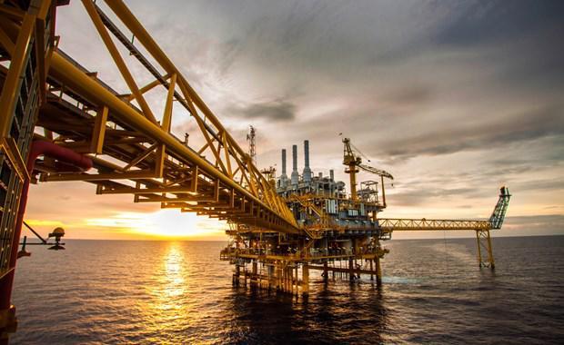 Πετρέλαιο: Βουτιά κάτω από τα 75 δολάρια εν όψει της κρίσιμης συνάντησης του ΟΠΕΚ