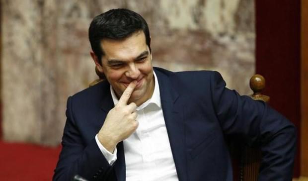 tsipras-gelaei