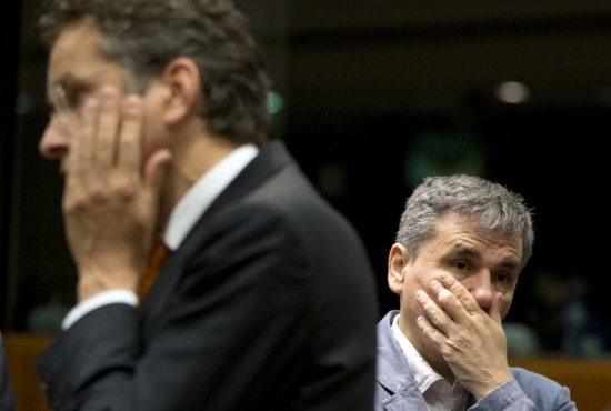 Με την «πλάτη στον τοίχο» ο Τσακαλώτος για Eldorado, μέτρα και Γεωργίου στο Eurogroup