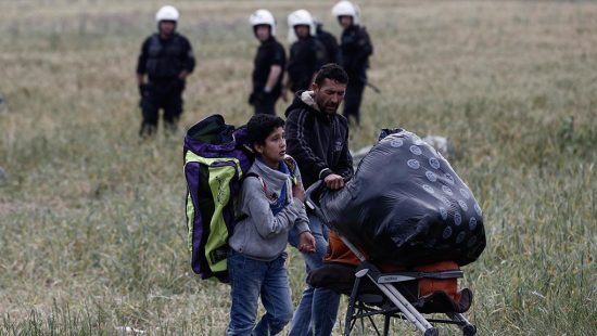 Δείτε καρέ-καρέ την επιχείρηση της Ειδομένης (εικόνες από ελικόπτερο)