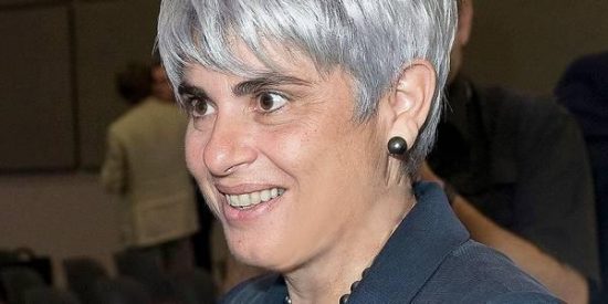 Νέα επεκτατική κίνηση της Αγγελικής Φράγκου: Επενδύει και πάλι στη Σιγκαπούρη