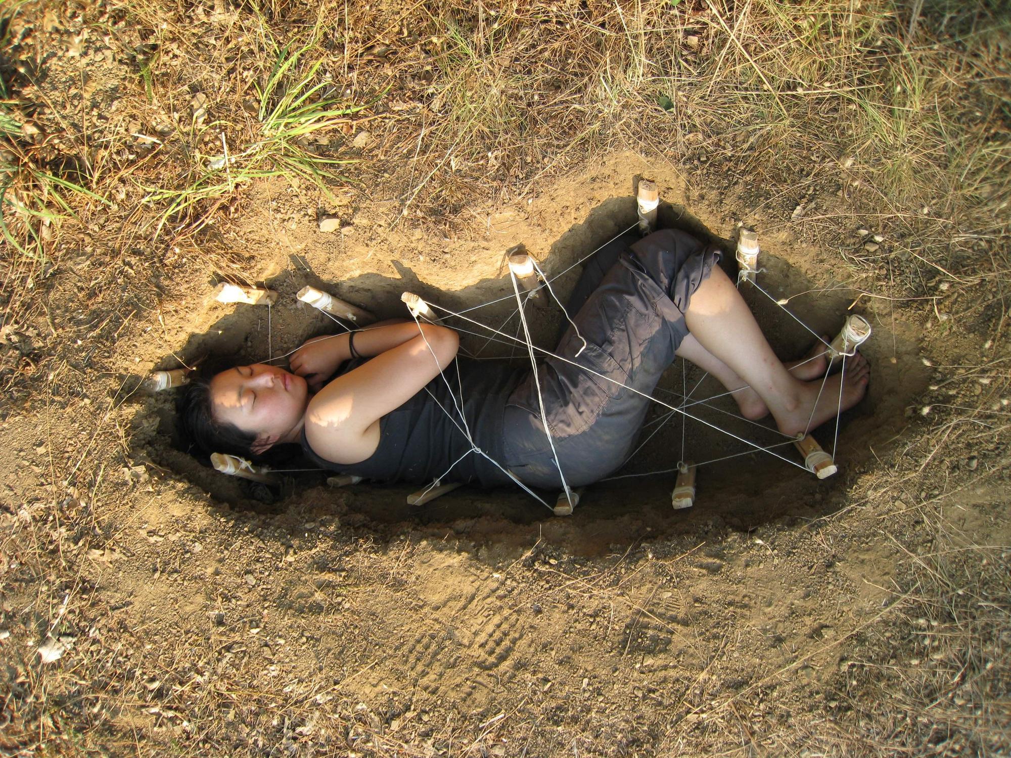 Ο νέος οικολογικός τρόπος… ταφής (video)