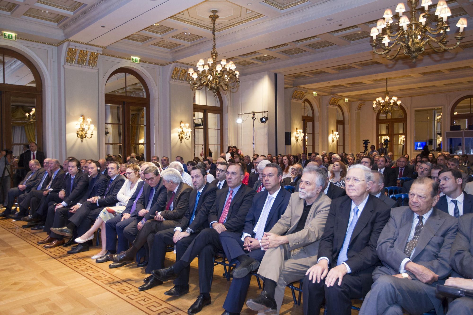 Φωτογραφία από την Γενική Συνέλευση της Eurobank