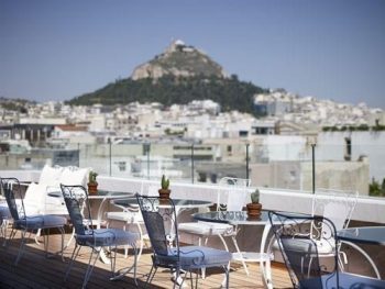 Ένα ξενοδοχείο κλείνει…κάπου ανοίγει ένα άλλο! Πού;