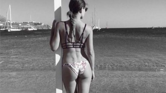 H Οικονομάκου χαρίζει ένα ανεπανάληπτο camel toe στους followers της στο Instagram (Φωτο)