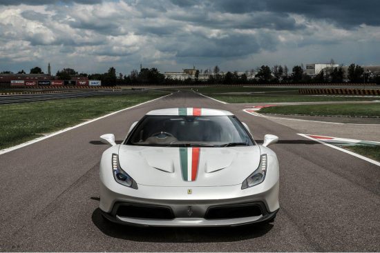Η Ferrari κατασκεύασε ένα μοναδικό αυτοκίνητο για πλούσιους πελάτες