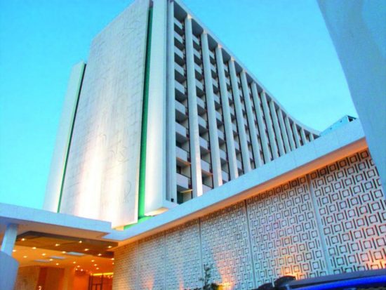 Σπύρος Φιλάρετος: Ενδιαφέρον για το Athens Hilton-Η πώληση θα ολοκληρωθεί σε λίγους μήνες