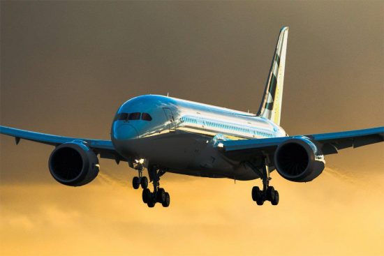 To νέο ιδιωτικό τζετ της Boeing- Δείτε το ιπτάμενο παλάτι των 367 εκατ. δολ (φωτο + video)