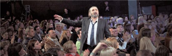 Για τα νούμερα ή για τους «Παραιτηθείτε» το “Τελειώσατε” Λαζόπουλου προς το Μαξίμου; (Video)
