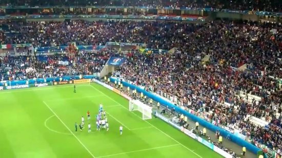 Η απίθανη τούμπα του Buffon στους πανηγυρισμούς για τη μεγάλη νίκη της Ιταλίας στο Euro (video)