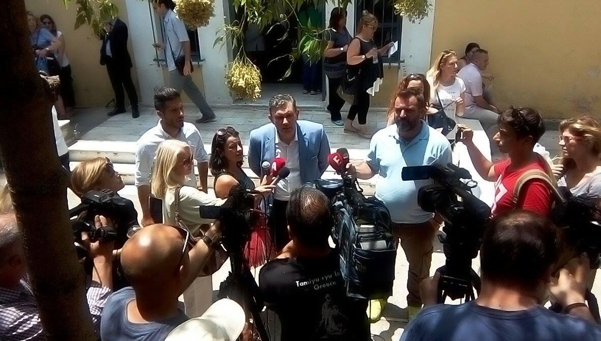 Δημήτρη Περπατάρης, δικηγόρος
