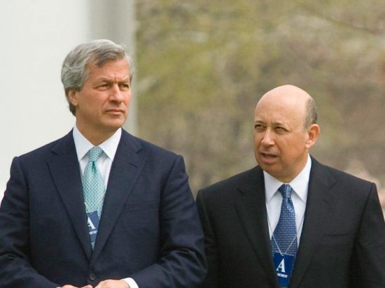 Goldman Sachs και JPMorgan: Μένουμε Λονδίνο
