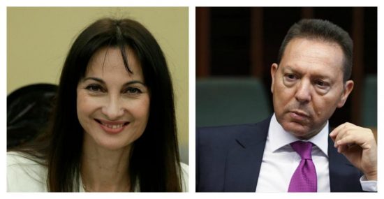 “Μύλος” με τα νούμερα των αφίξεων – Άλλα λέει ο Στουρνάρας, άλλα υποστηρίζει η Κουντουρά!