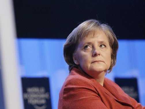Η Merkel σε σύνοδο της Ευρωζώνης