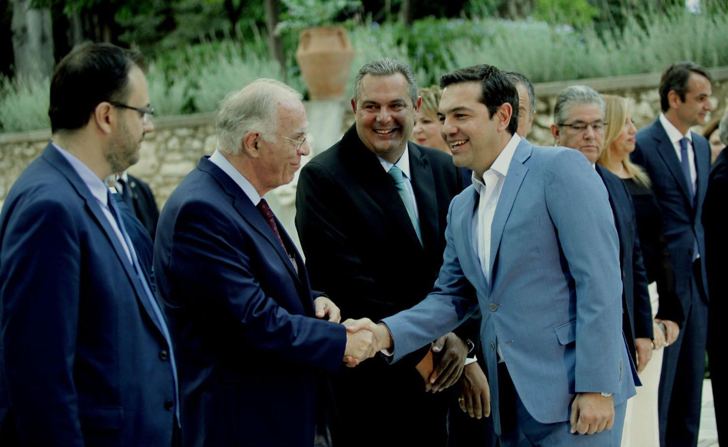 Τα παραλειπόμενα της δεξίωσης στο Προεδρικό Μέγαρο: Πηγαδάκια, πειράγματα και… γκρίνιες